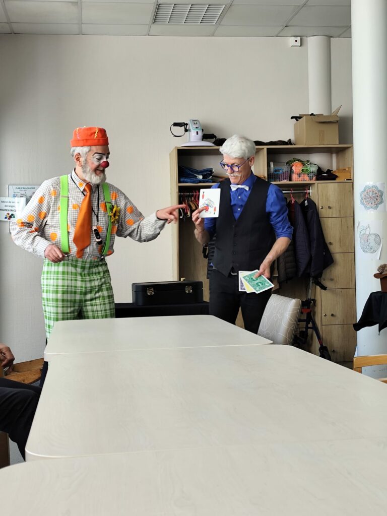 La magie et le clown, un cocktail hilarant